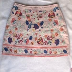 Floral embroidered skirt